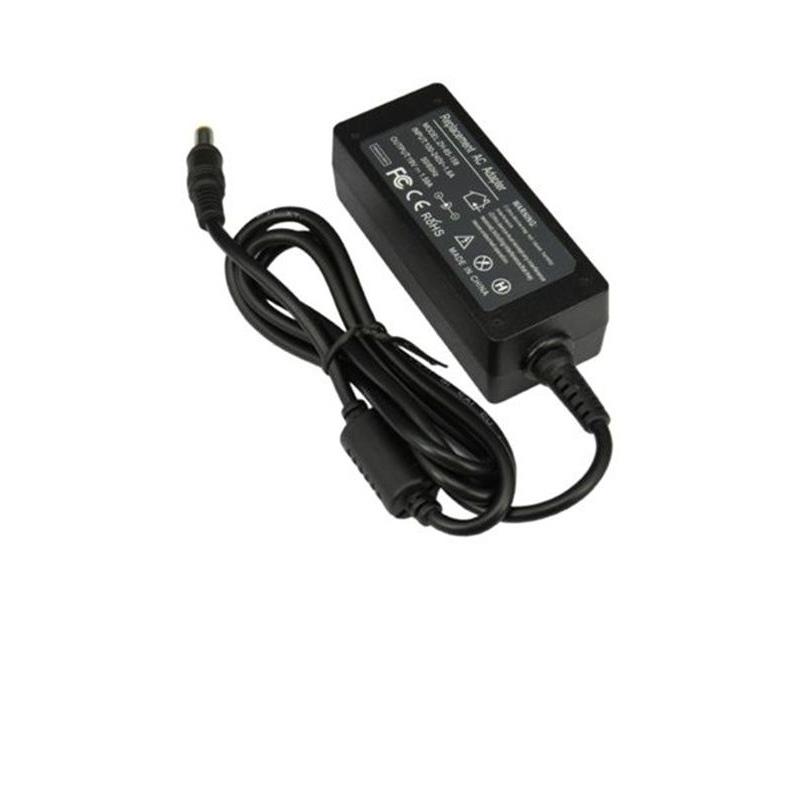 Polnilec 19V 1,58A 5,5mm 1,7mm